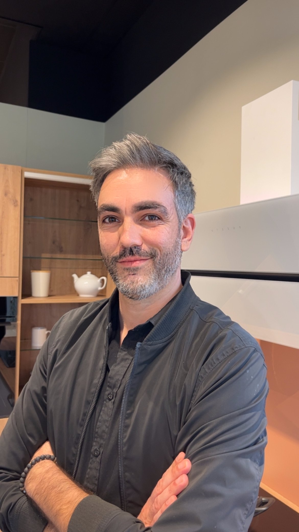 556B50C4-3837-4B9F-9064-04DFD401F778