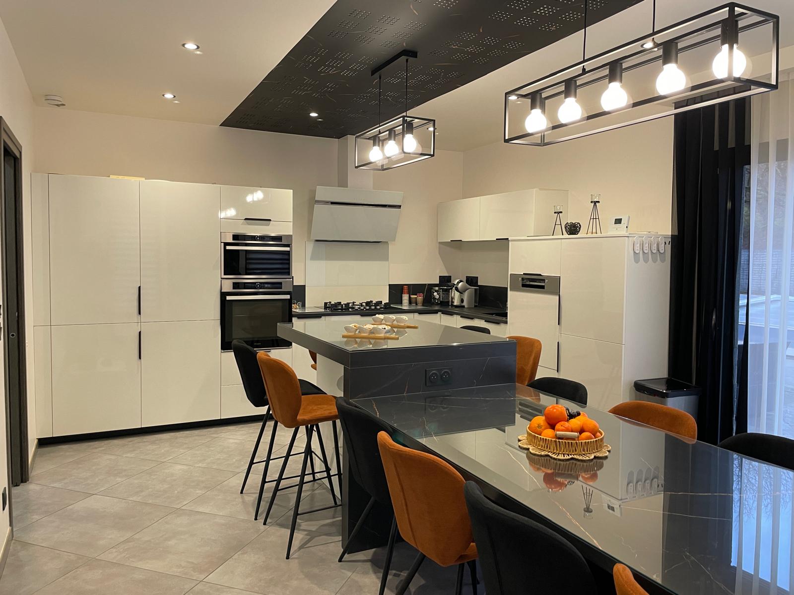 PHOTO-2025-11-04-16-27-13 (5)