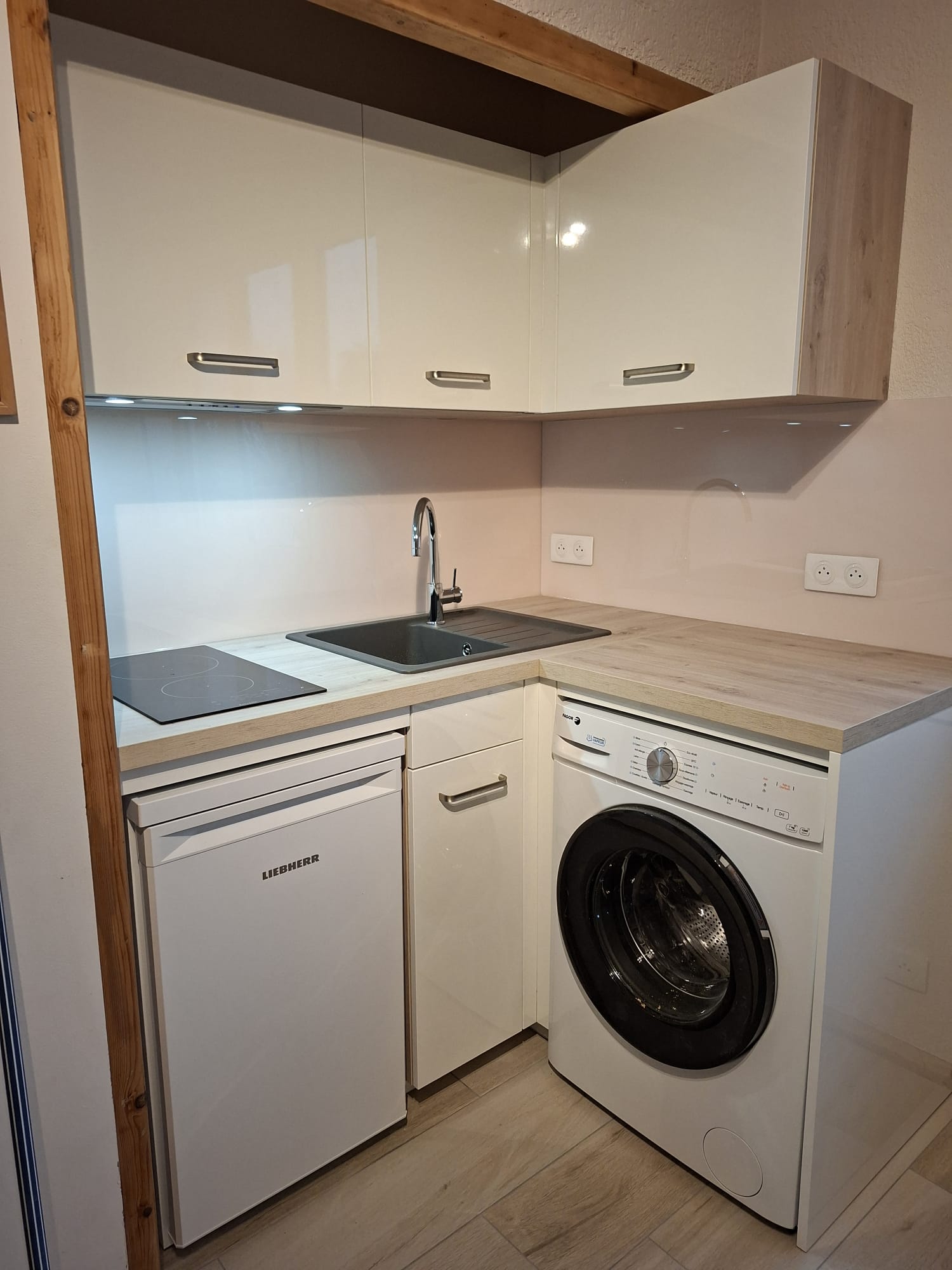 WhatsApp Image 2026-02-11 at 17.02.18 (1)