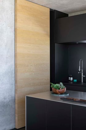 ilot-de-cuisine-noir-et-inox-perene ilot-de-cuisine-noir-et-inox-perene