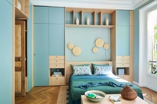 dressing-tete-de-lit-sur-mesure-appartement-haussmannien-perene