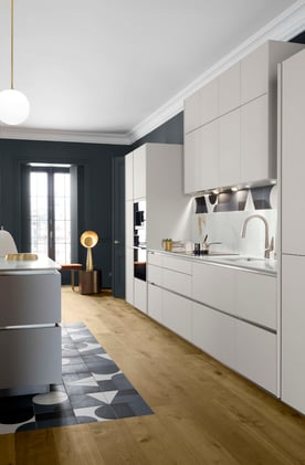 amenagement-cuisine-sur-mesure-finition-champagne-perene